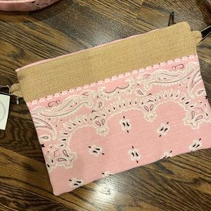 Muche muchette crossbody/ clutch